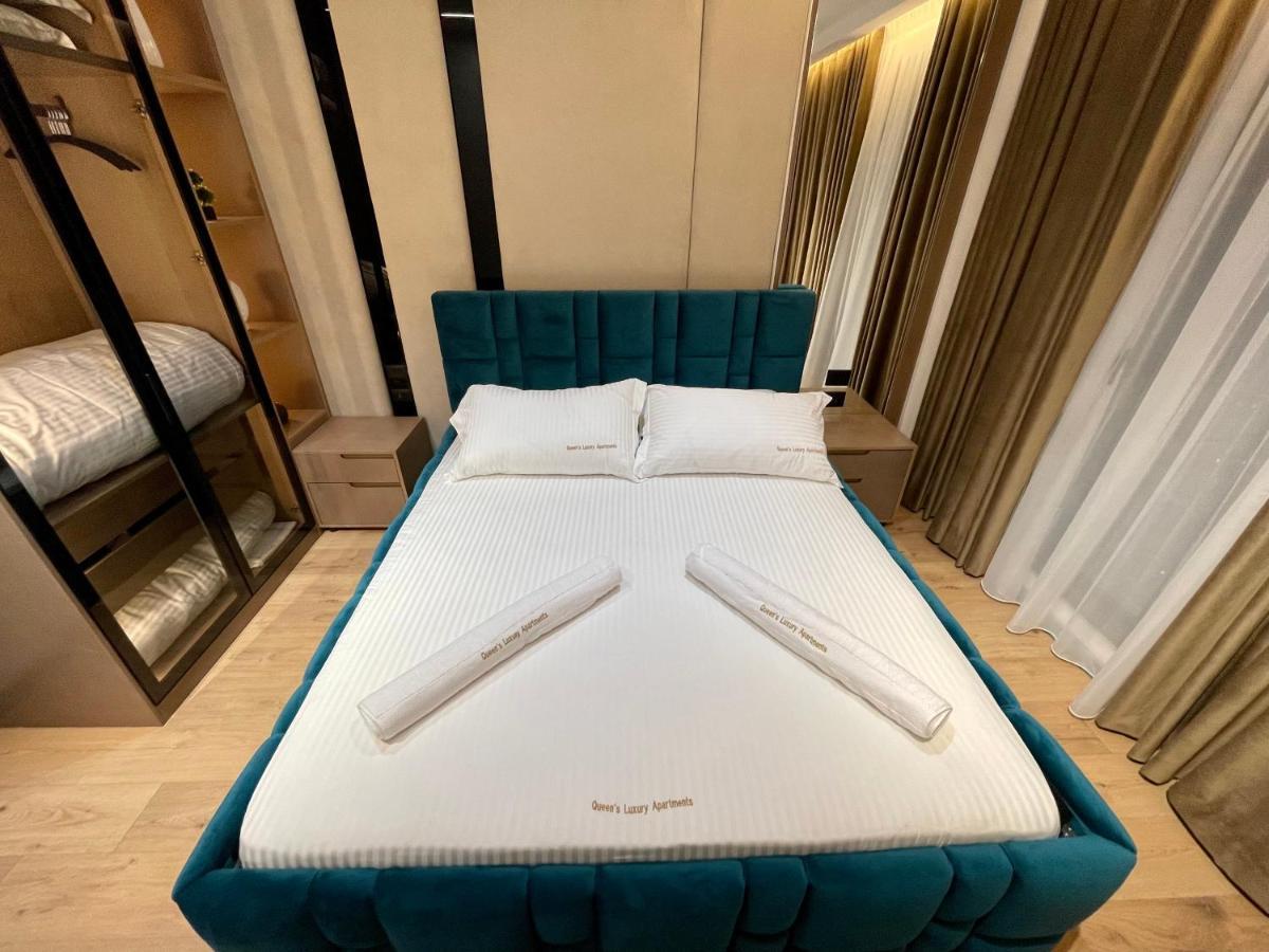 Queens Luxury Apartments Tirana Esterno foto